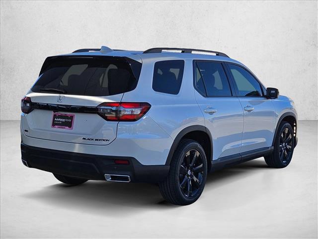 new 2025 Honda Pilot car, priced at $52,126