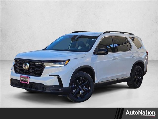 new 2025 Honda Pilot car, priced at $52,126