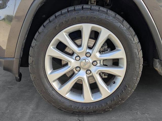 used 2017 Jeep Grand Cherokee car, priced at $14,770