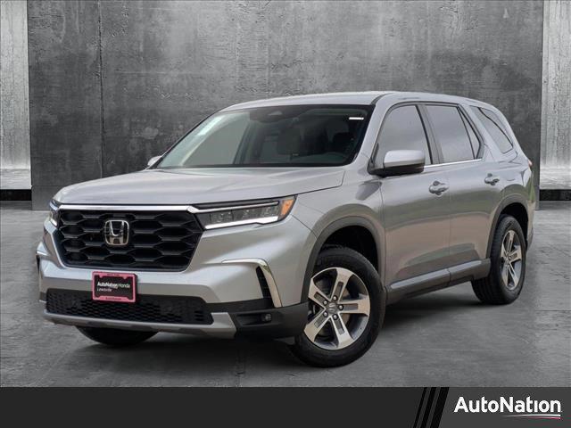 new 2025 Honda Pilot car, priced at $43,715