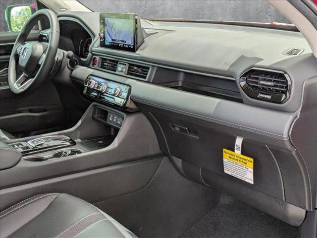new 2025 Honda Pilot car, priced at $47,758