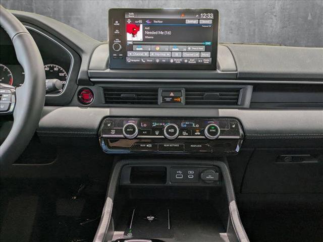 new 2025 Honda Pilot car, priced at $47,758
