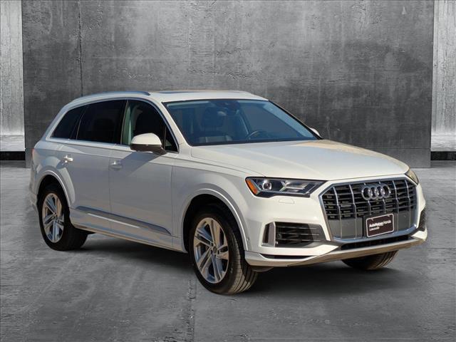 used 2020 Audi Q7 car, priced at $30,495