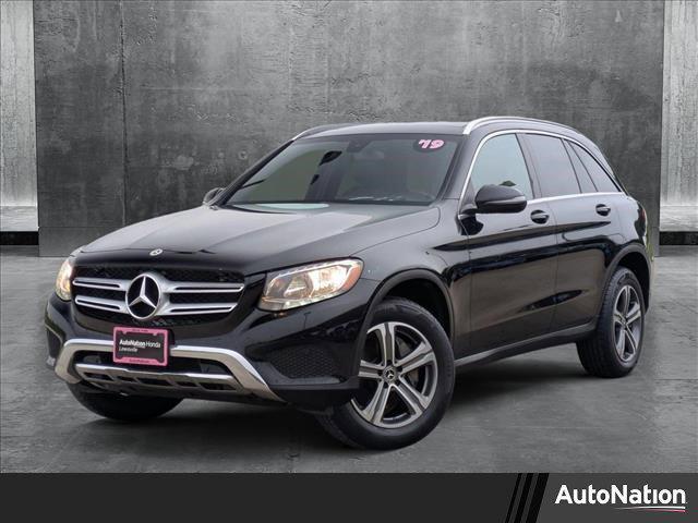 used 2019 Mercedes-Benz GLC 300 car, priced at $17,774