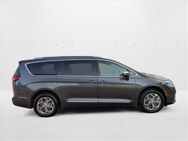 used 2021 Chrysler Pacifica car, priced at $23,999