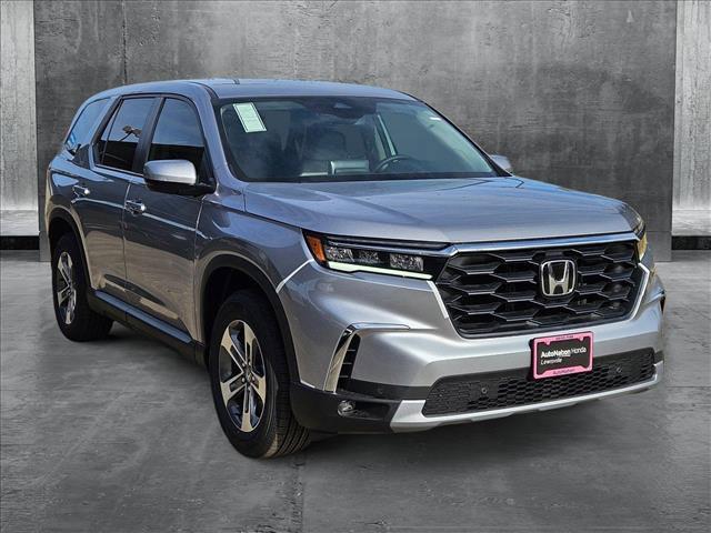 new 2025 Honda Pilot car, priced at $42,353