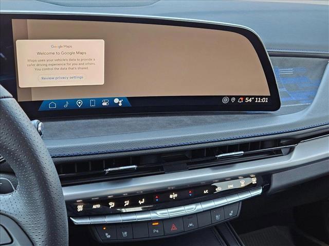 used 2024 Cadillac XT4 car, priced at $39,672