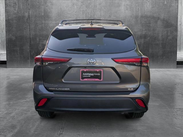 used 2021 Toyota Highlander car, priced at $26,998
