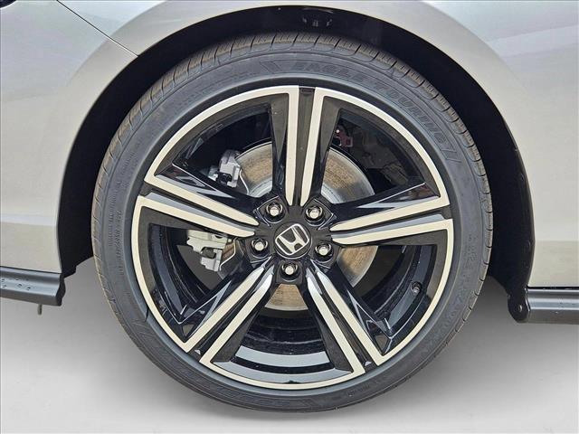 new 2025 Honda Accord Hybrid car, priced at $33,323
