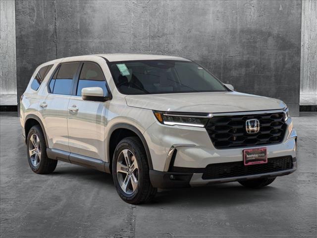 new 2025 Honda Pilot car, priced at $42,780