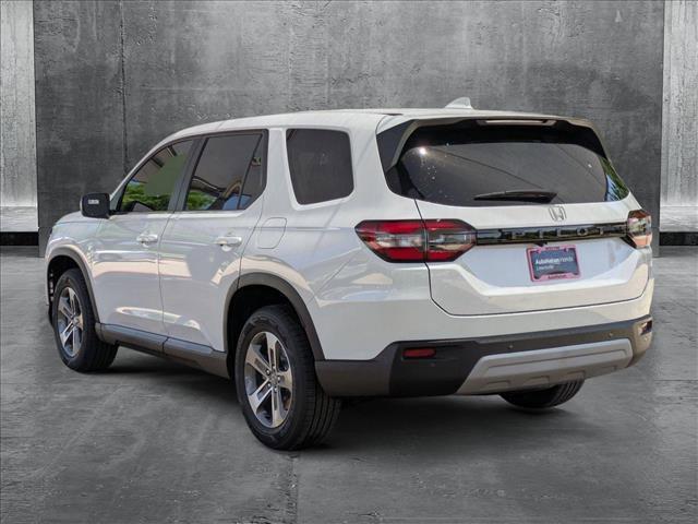 new 2025 Honda Pilot car, priced at $42,780