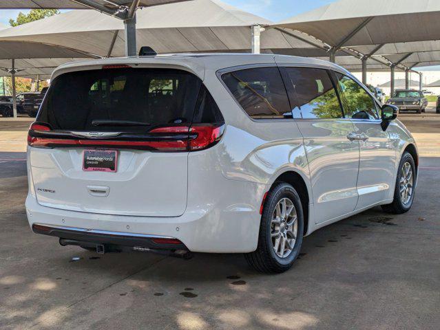 used 2024 Chrysler Pacifica car, priced at $31,995