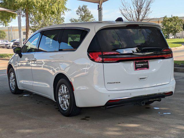 used 2024 Chrysler Pacifica car, priced at $31,995