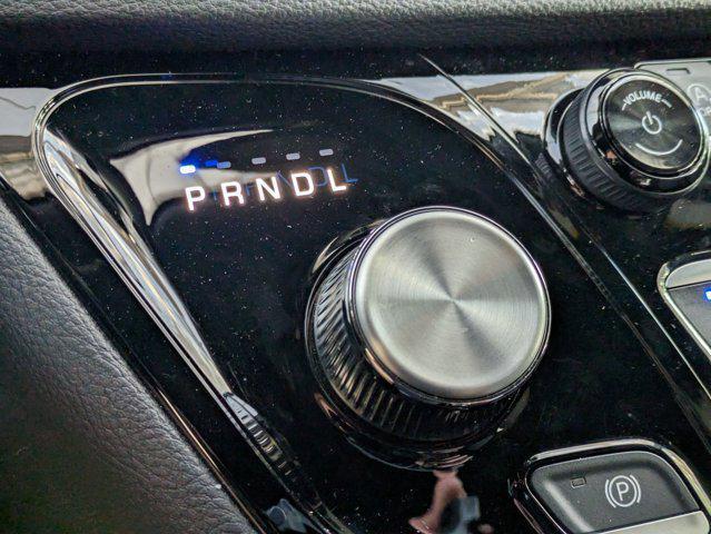 used 2024 Chrysler Pacifica car, priced at $31,995