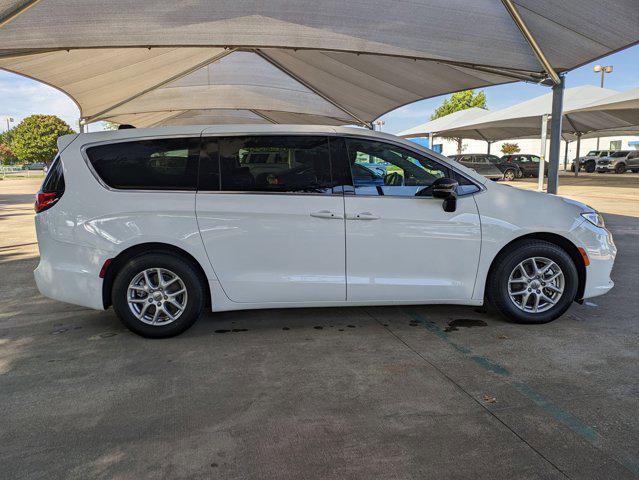 used 2024 Chrysler Pacifica car, priced at $31,995