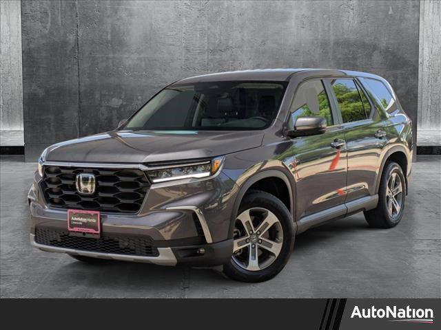 used 2023 Honda Pilot car, priced at $36,692
