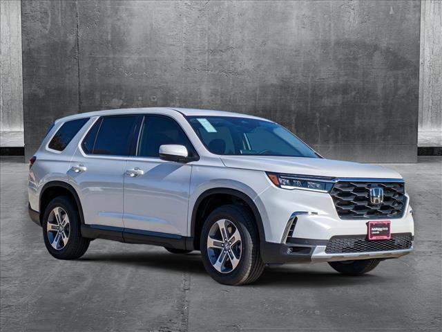 new 2025 Honda Pilot car, priced at $44,945