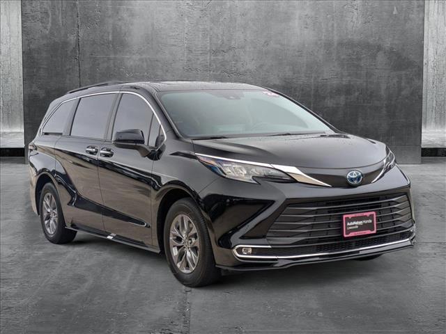 used 2024 Toyota Sienna car, priced at $44,499