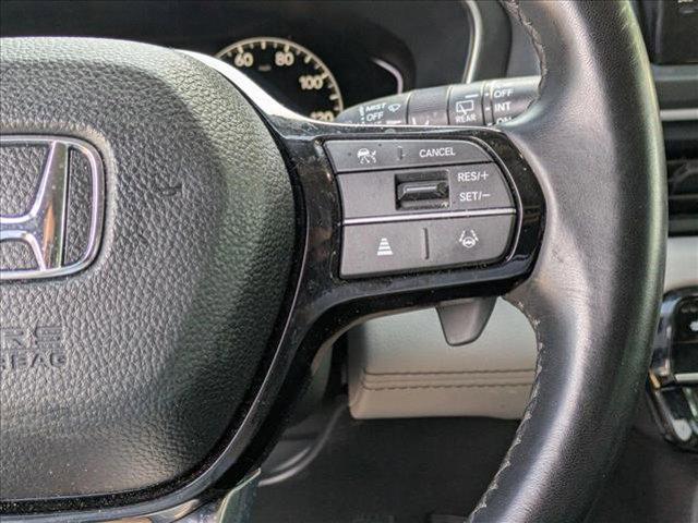 used 2023 Honda Pilot car, priced at $35,995