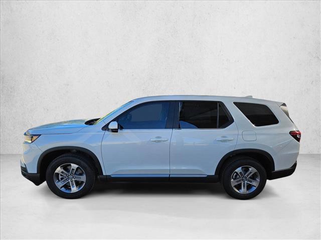 new 2025 Honda Pilot car, priced at $42,825