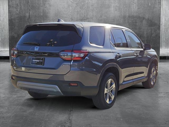 new 2025 Honda Pilot car, priced at $44,518