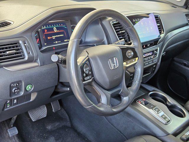 used 2022 Honda Pilot car, priced at $28,795