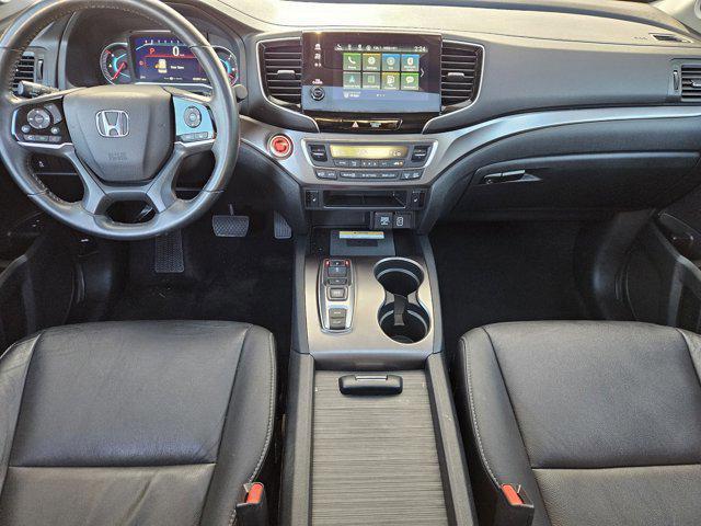 used 2022 Honda Pilot car, priced at $28,795