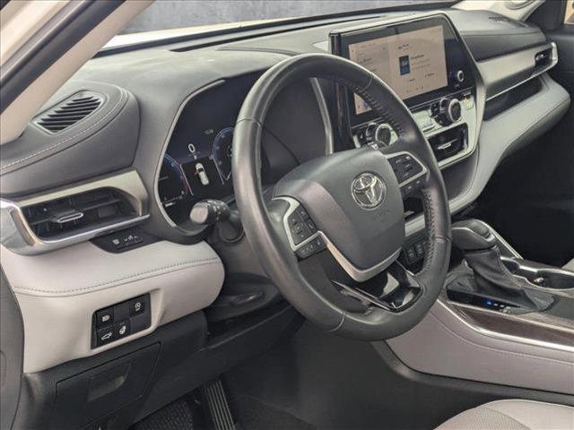 used 2023 Toyota Highlander car, priced at $40,298
