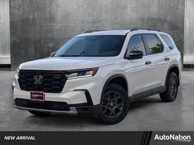used 2023 Honda Pilot car, priced at $42,998