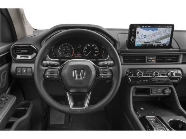 new 2025 Honda Pilot car, priced at $45,292