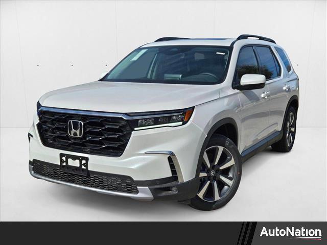 new 2025 Honda Pilot car, priced at $42,725