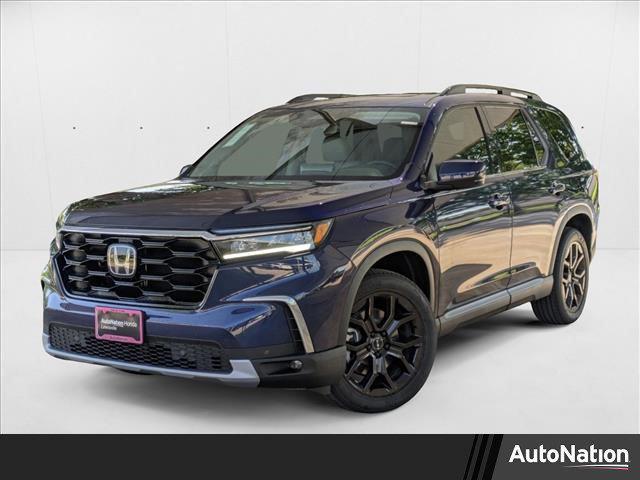 new 2025 Honda Pilot car, priced at $48,839