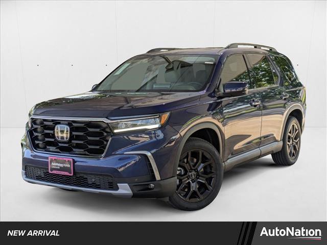 new 2025 Honda Pilot car, priced at $48,839