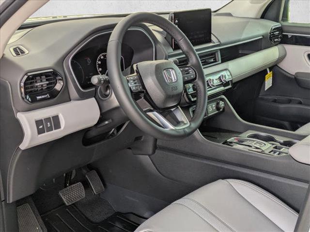 new 2025 Honda Pilot car, priced at $42,825