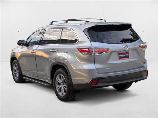 used 2015 Toyota Highlander car, priced at $15,998