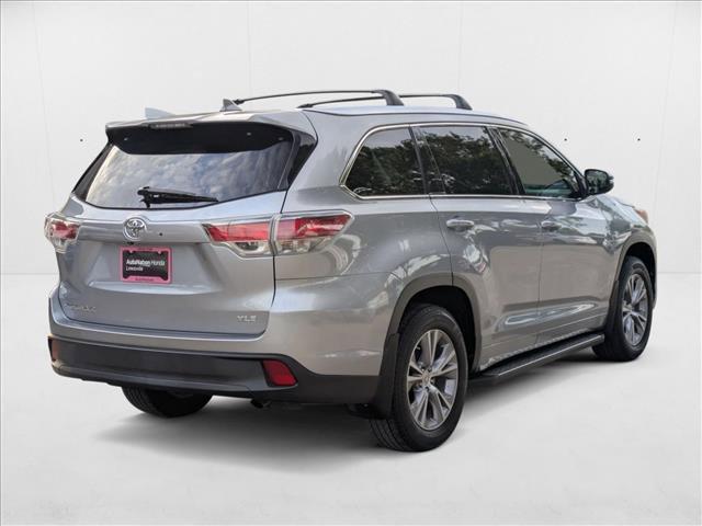 used 2015 Toyota Highlander car, priced at $15,998