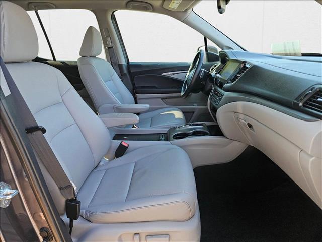 used 2023 Honda Ridgeline car, priced at $33,043