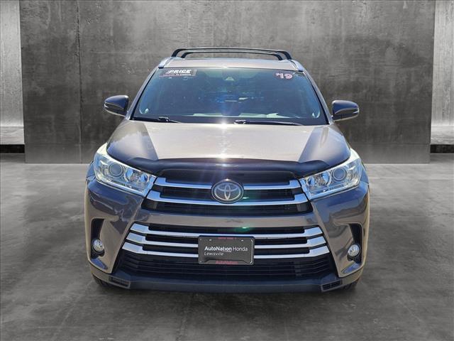 used 2019 Toyota Highlander car, priced at $24,997