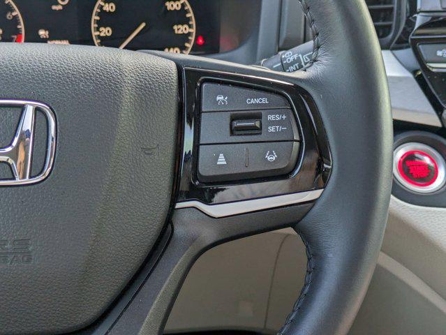 used 2025 Honda Odyssey car, priced at $41,091