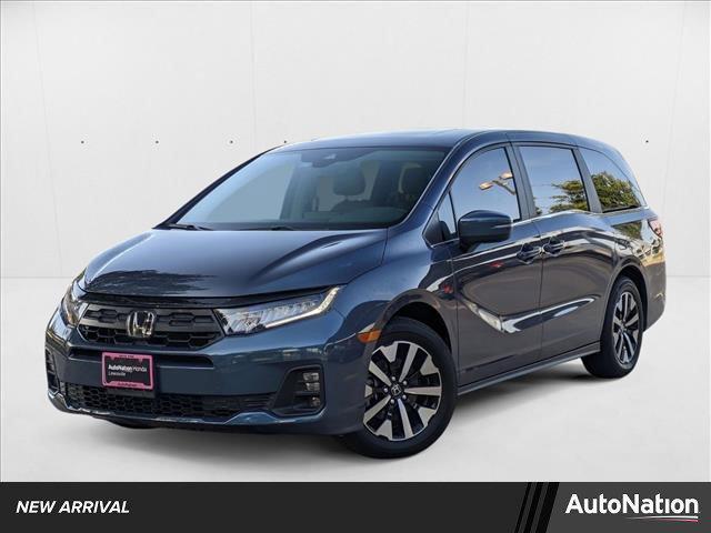 used 2025 Honda Odyssey car, priced at $41,091