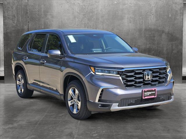 new 2025 Honda Pilot car, priced at $44,736