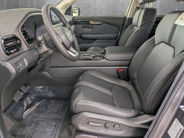 new 2025 Honda Pilot car, priced at $47,331