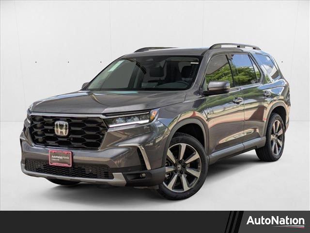 new 2025 Honda Pilot car, priced at $47,331