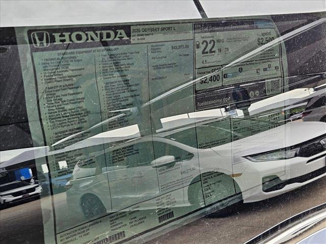 new 2025 Honda Odyssey car, priced at $42,658