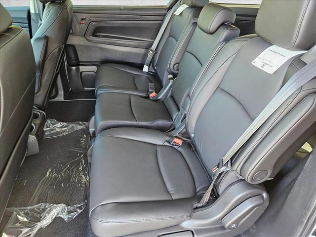 new 2026 Honda Odyssey car, priced at $42,164