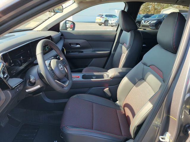 new 2025 Nissan Kicks car, priced at $28,848