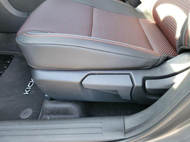 new 2025 Nissan Kicks car, priced at $28,848