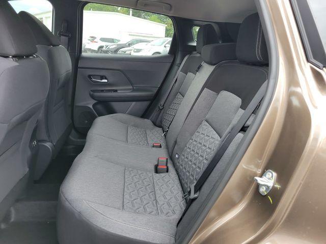 new 2025 Nissan Kicks car, priced at $28,292