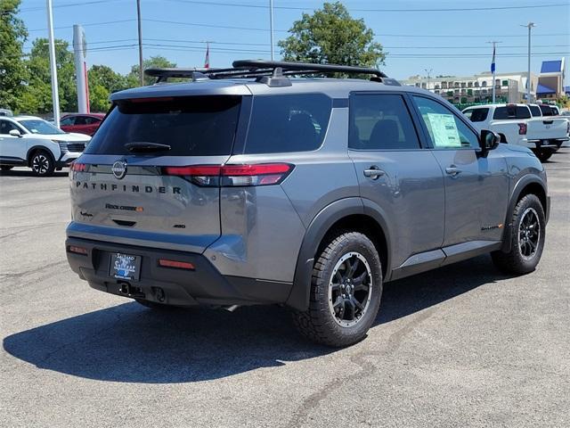 new 2025 Nissan Pathfinder car, priced at $44,678