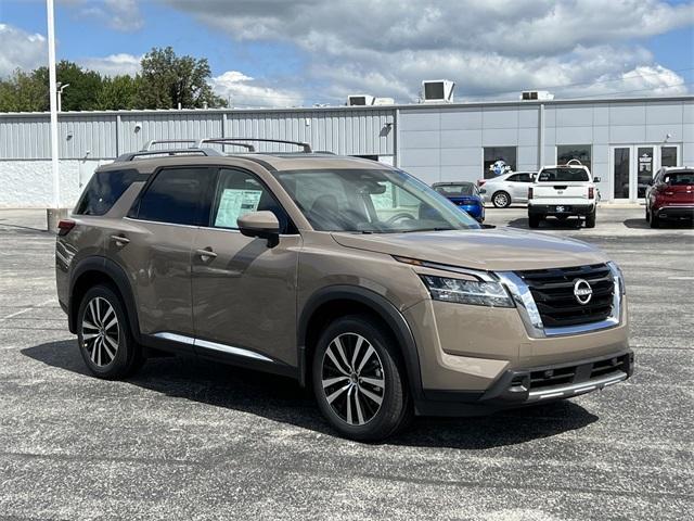 new 2024 Nissan Pathfinder car, priced at $53,484